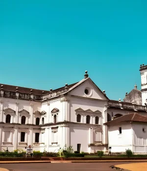 self drive car rental in goa